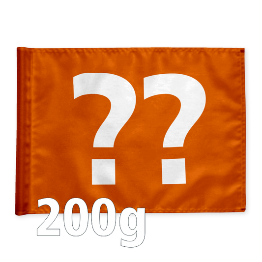 Styckvis Adventure Golf flagga i orange med valfritt hålnummer, 200 gram flaggduk