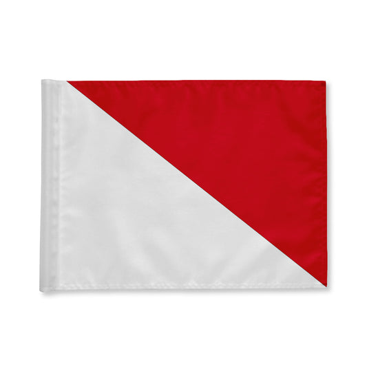 Puttinggreen flagga röd/vit diagonal, 200 gram flaggduk